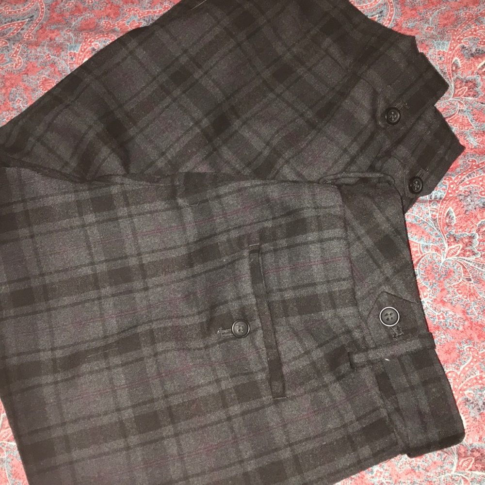 Express Design 12t 8c Suit Cuffed Capri “Editor” - image 1